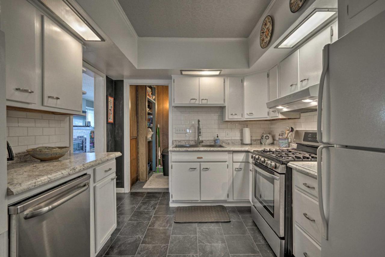 Comfortable Craftsman Home - 2 Miles To Ub Campus! บัฟฟาโล ภายนอก รูปภาพ